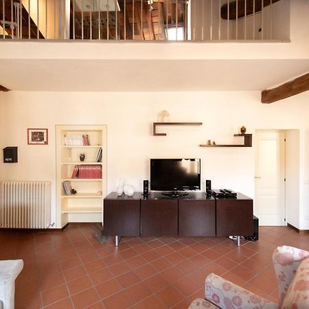 Serena Apartment, Cosy Close Center Town Лука Екстериор снимка