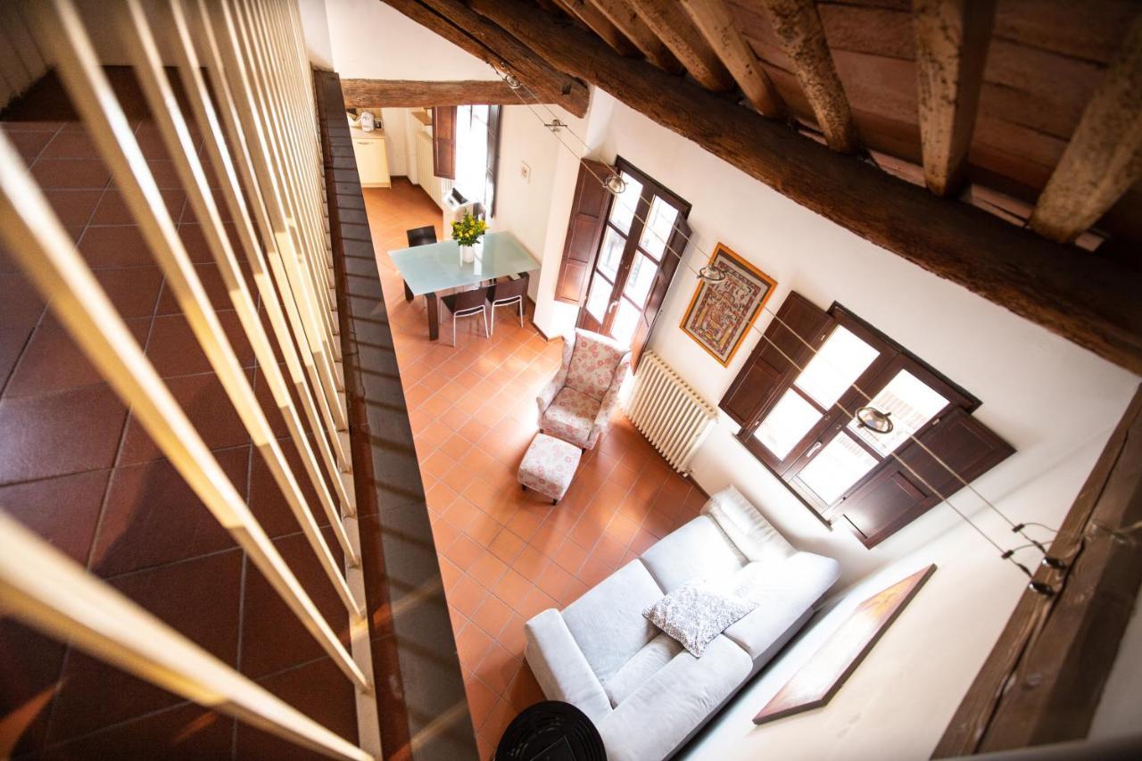 Serena Apartment, Cosy Close Center Town Лука Екстериор снимка