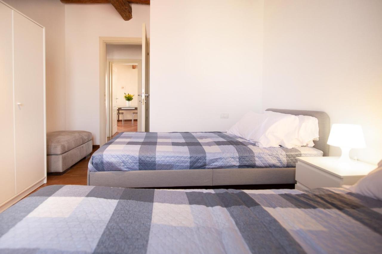 Serena Apartment, Cosy Close Center Town Лука Екстериор снимка