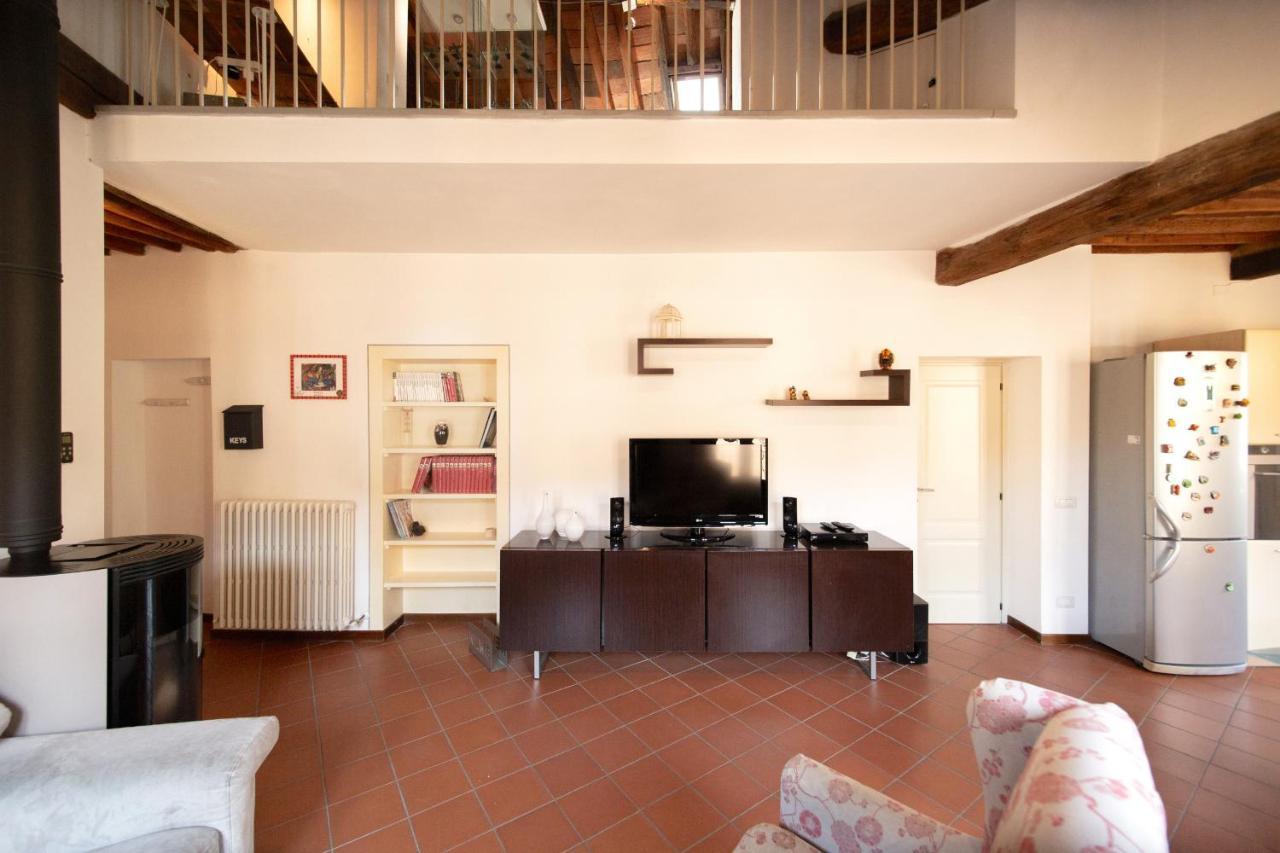 Serena Apartment, Cosy Close Center Town Лука Екстериор снимка