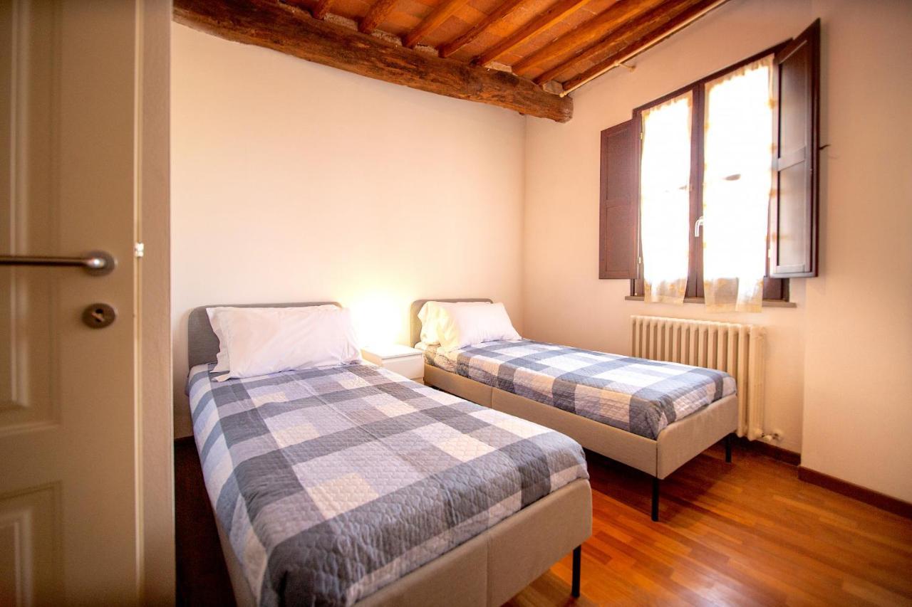 Serena Apartment, Cosy Close Center Town Лука Екстериор снимка